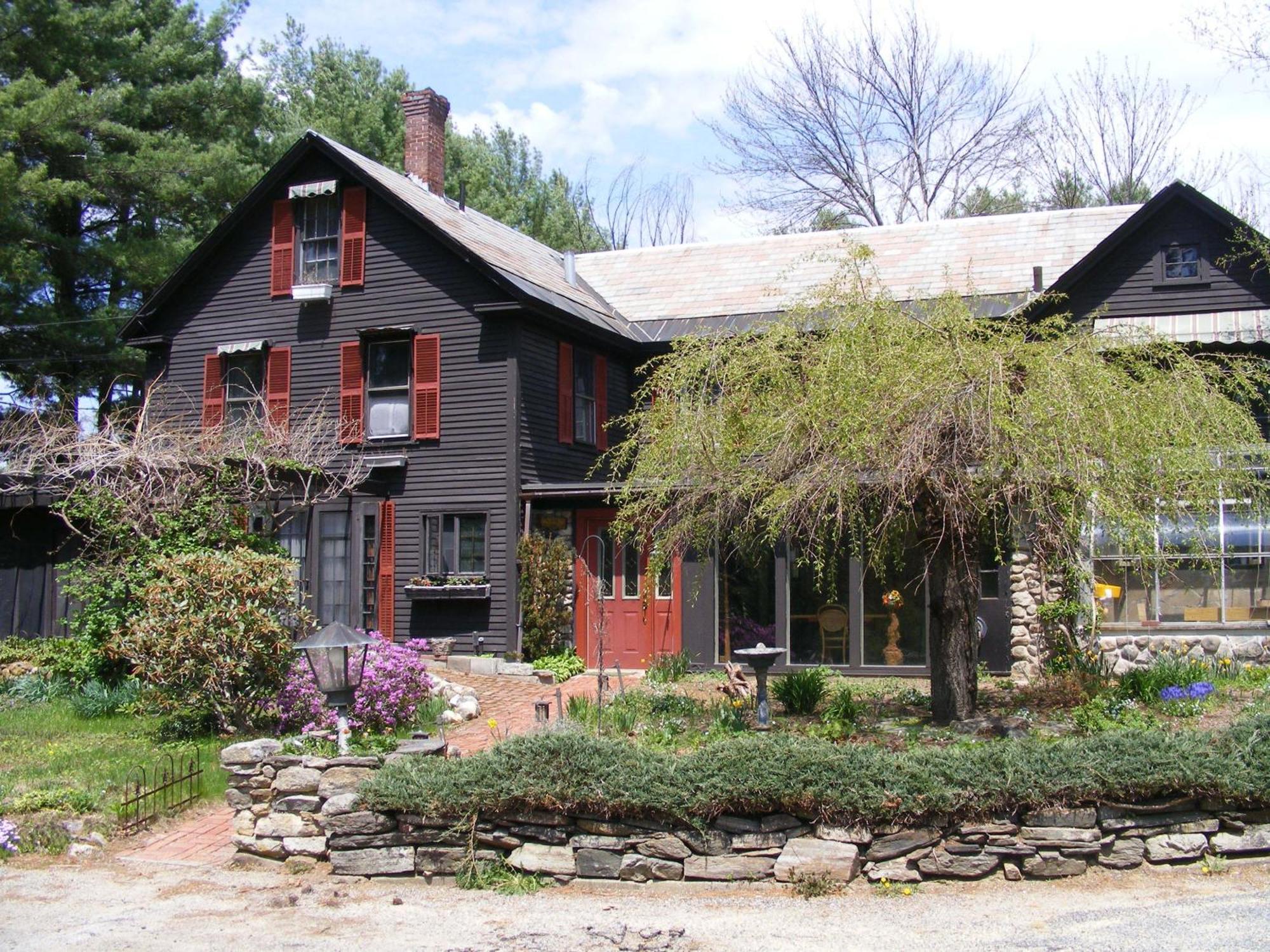 The Tartan Fox At The Meadmere Swanzey Exterior foto