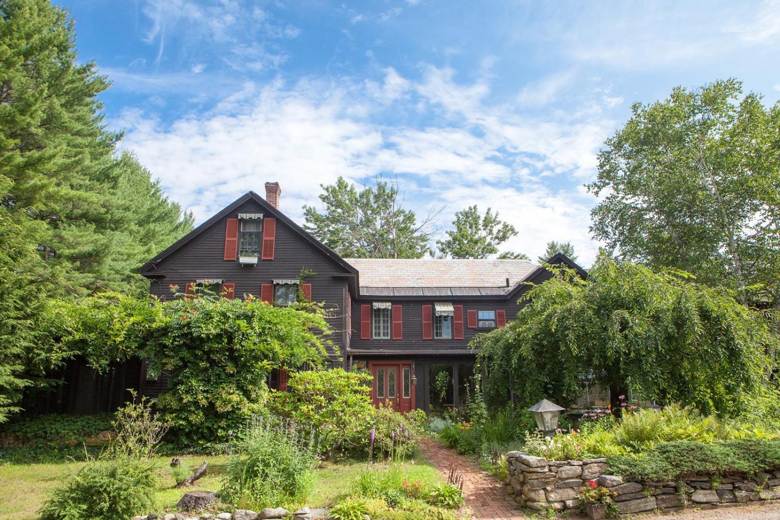 The Tartan Fox At The Meadmere Swanzey Exterior foto