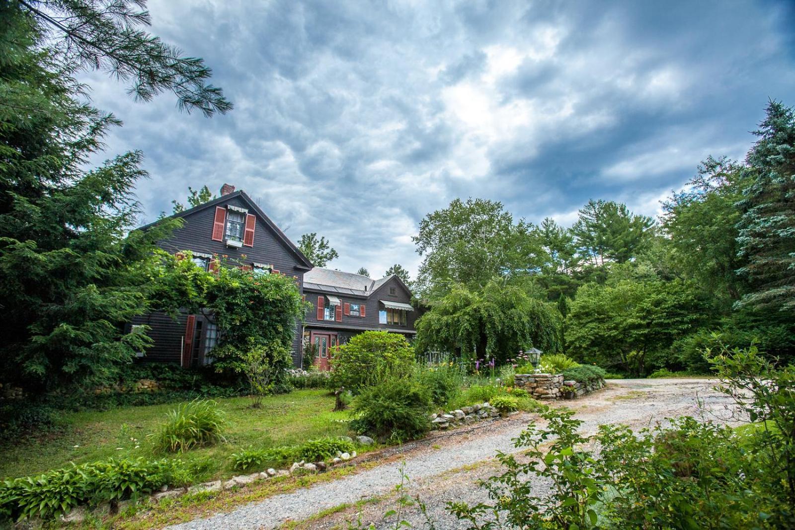 The Tartan Fox At The Meadmere Swanzey Exterior foto